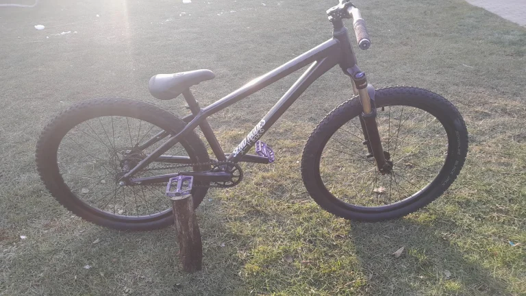 Dirt Kellys whip 30