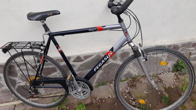 Celoodpružené trekinkové kolo