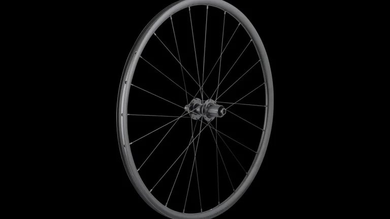 Sada kol Bontrager Paradigm SL 700c 28" ořech Shimano HG 11