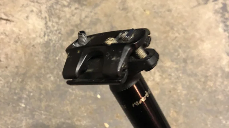 PRODÁM TELESKOPKU ROCKSHOX REVERB 150