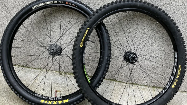 Ethirteen DH 29 wheelset Grappler