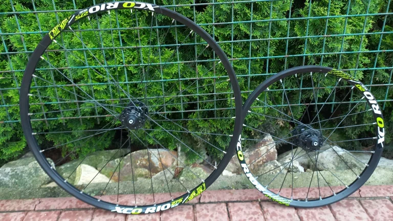 Zapletená kola Remerx XCO Rio 27,5, 20" DISK vhodná na koloběžku Doxtor F152D+ NOVÁ
