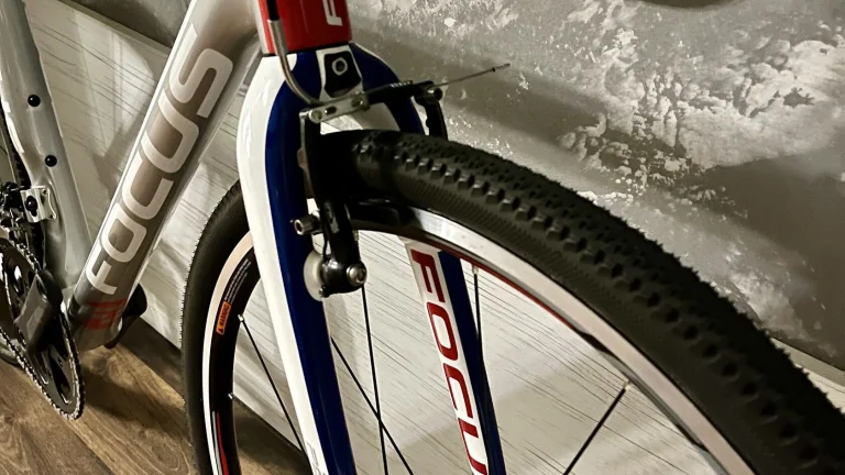 Focus Mares Sram red 2x10