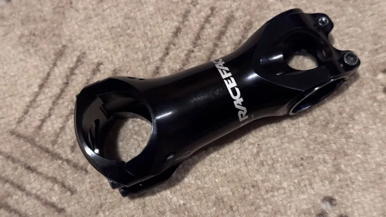 RACE FACE TURBINE