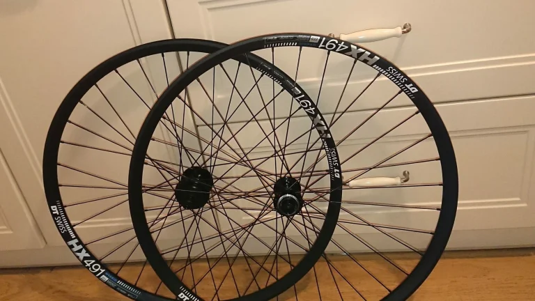 kola DT Swiss HX 491 27.5"