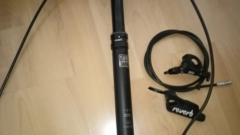 Teleskopická sedlovka Rockshox Reverb 31.6/390mm