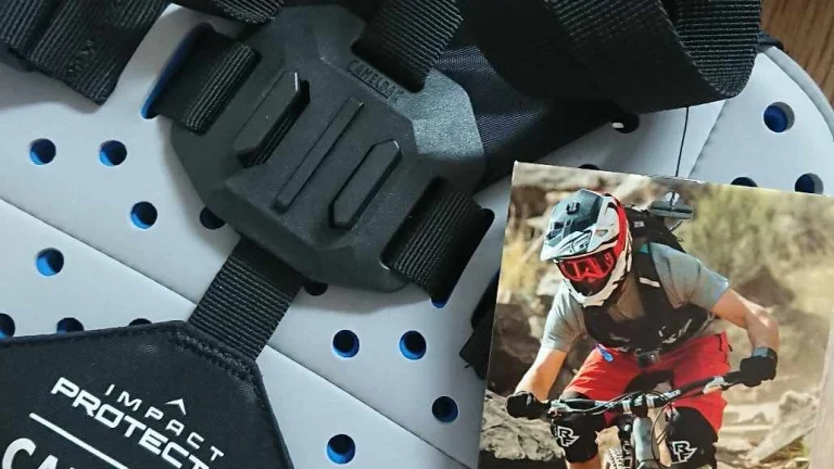 CAMELBAK Sternum Protector Black