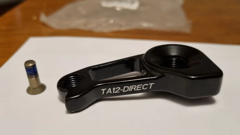 Patka Scott, TA12 - DIRECT