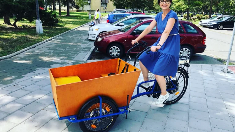 Výkonné skládací elektrokolo CARGO 500W 20Ah pro děti i náklad