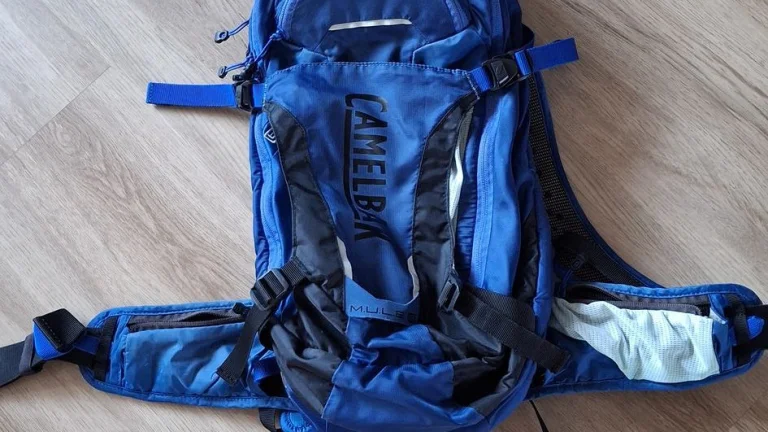Cyklistický batoh Camelbak müle 15 + hydrovak