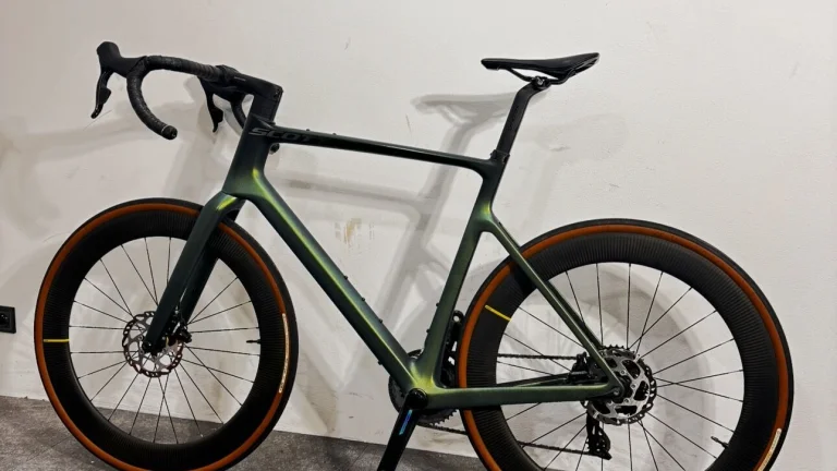 SCOTT ADICT GRAVEL/ROAD BIKE, SRAM FORCE eTap