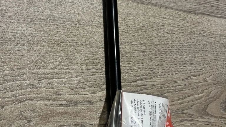 Pevná osa DT Swiss 12x142mm, M12x1.5mm, závit 13mm, délka 163mm