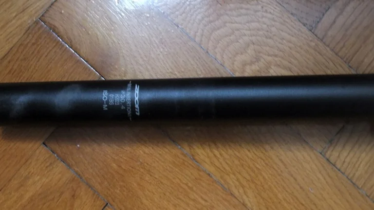 Sedlovka na kolo 30,4 mm