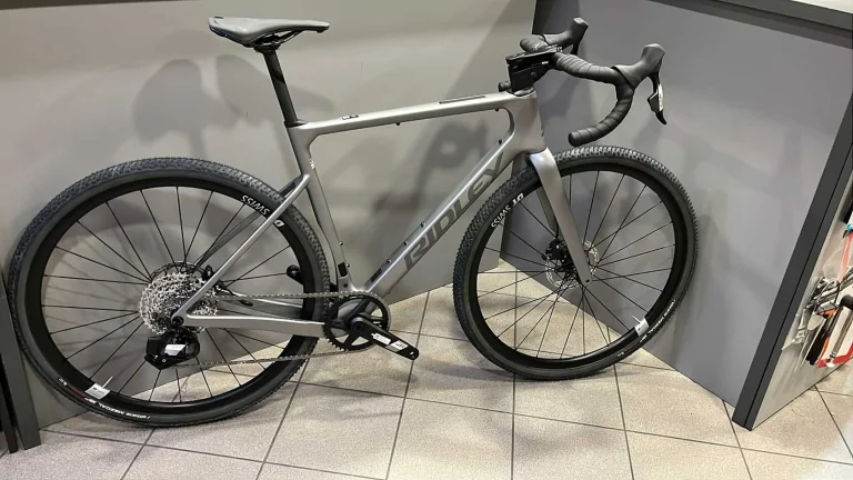 NOVÁ CENA Ridley ASTR Sram Apex XPLR AXS vel. M (L) první kus v ČR