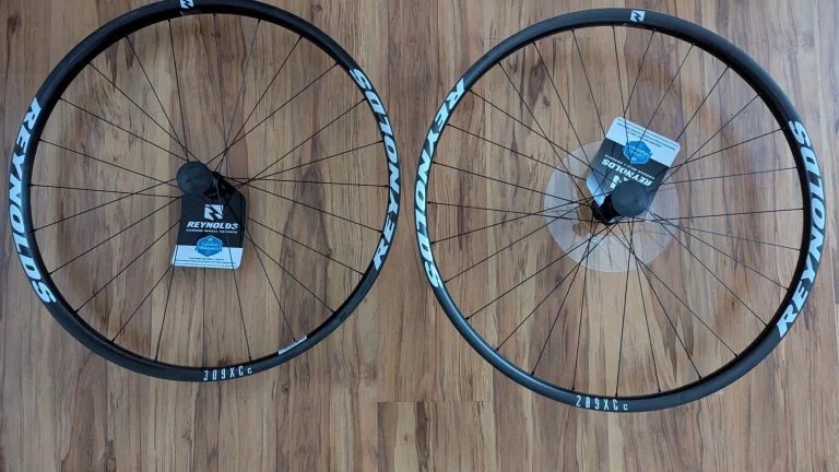 Nový set karbonových kol Reynolds TR309c/289c