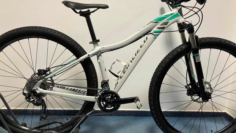 Specialize Jett Pro 29