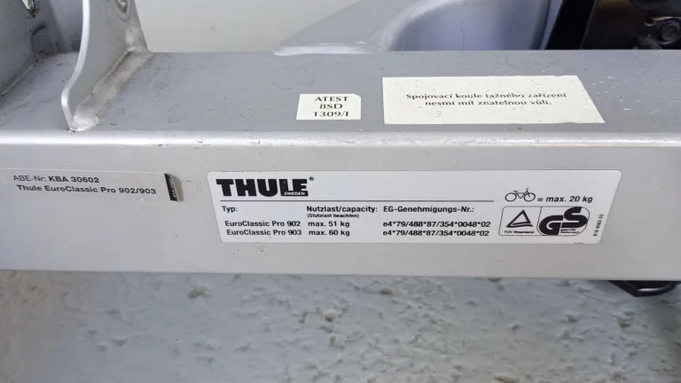 Prodám nosič kol na tažné zařízení Thule,pro tři a s adaptérem pro čtyři kola