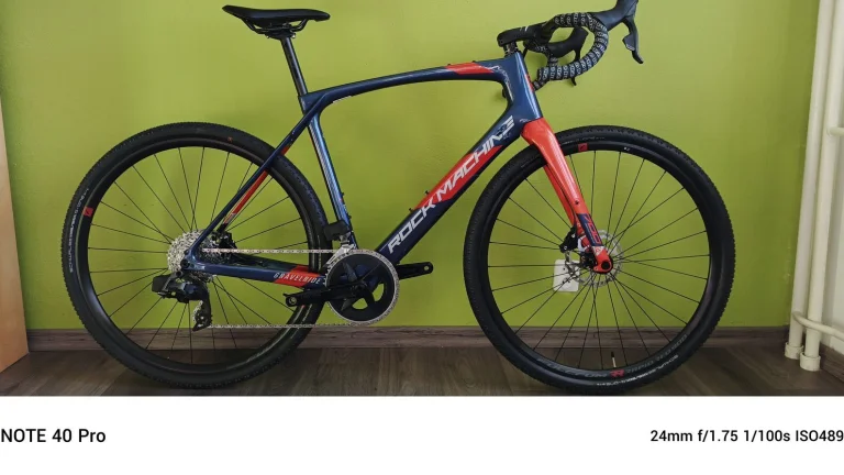 Prodám Gravel Rock Machine CRB 700 Sram Rival AXS