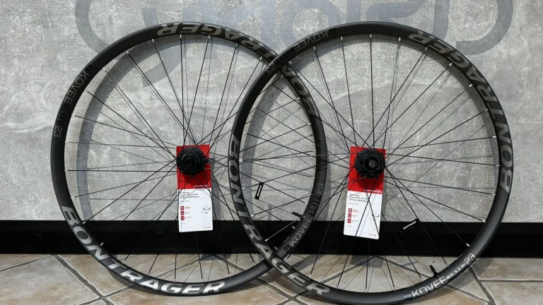 Karbonová kola Bontrager Kovee Elite 29” Boost