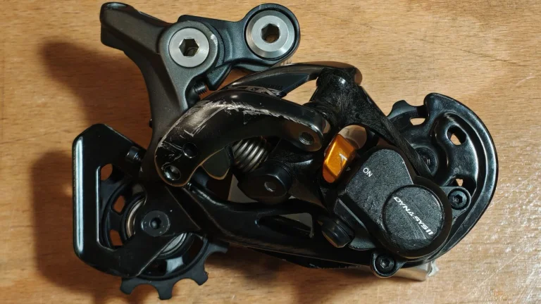 Shimano XTR RD-M9000-SGS přehazovačka, 11 rychlostí, dlouhé ramínko, Shadow RD+