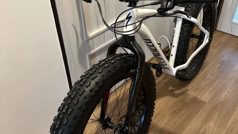 Fatbike Specialized vel M