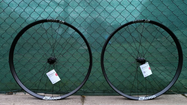 Nová zapletená kola DT Swiss XM1700 Spline Two Boost