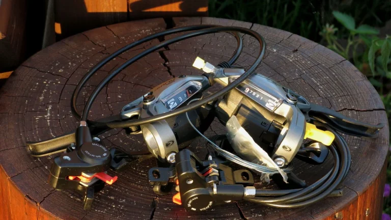 Shimano Alivio ST-M4050 3x9 s hydraulickými brzdami