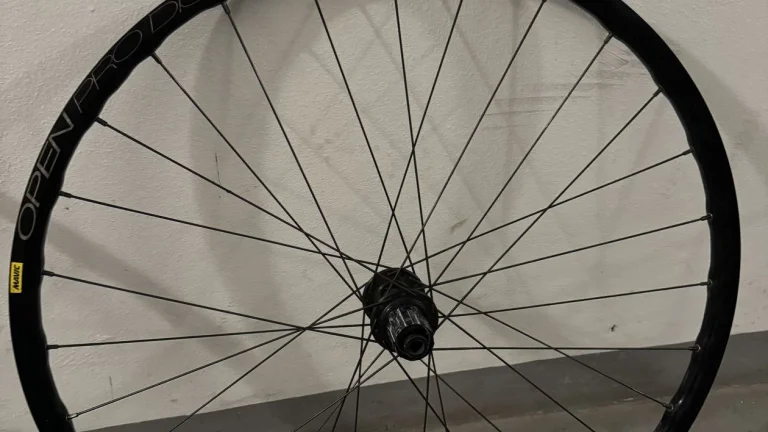 Kola MAVIC