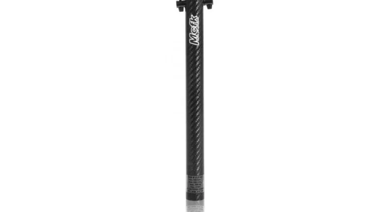 Karbonová sedlovka MCFK 3K-Look, rovná, matná, 91g, průměr 31,6 mm