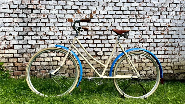Dámské retro kolo Velamos 27W Crème