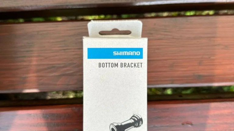 Středová osa SHIMANO MTB