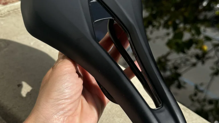 Fizik Vento Argo R5 140 mm sedlo