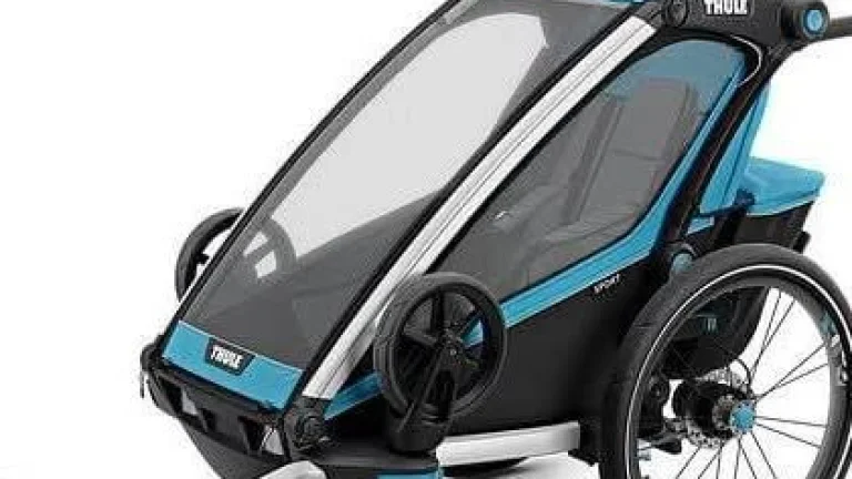 Prodám cyklovozík Thule Chariot Sport 1 modro černý, kotoučové brzdy + jogging set