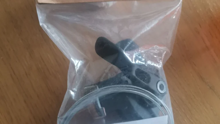 Pravá řadící páčka Sram X4 8sp