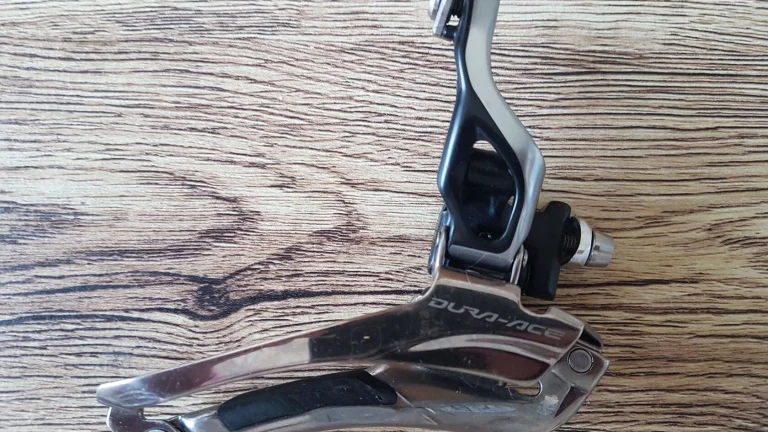 Prodám přesmykač Dura Ace 9000 11s na navářku