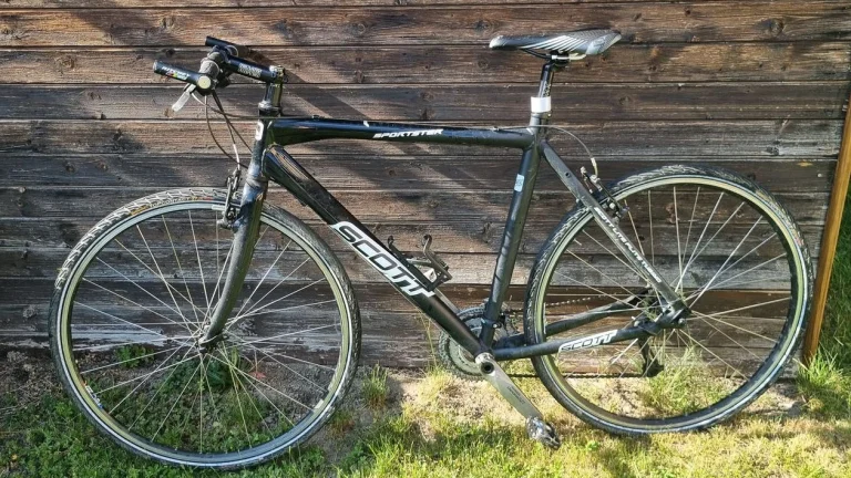 Scott sportster - karbonové řidítka a vidlice