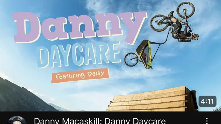Dětský vozík za kolo