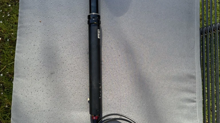 Hydraulická teleskopická sedlovka RockShox Reverb 175mm (Ø31.6mm)