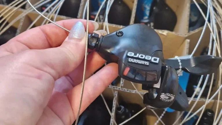 Řadič Shimano Deore 9 stupňů