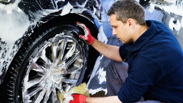 Myčkař osobních automobilu