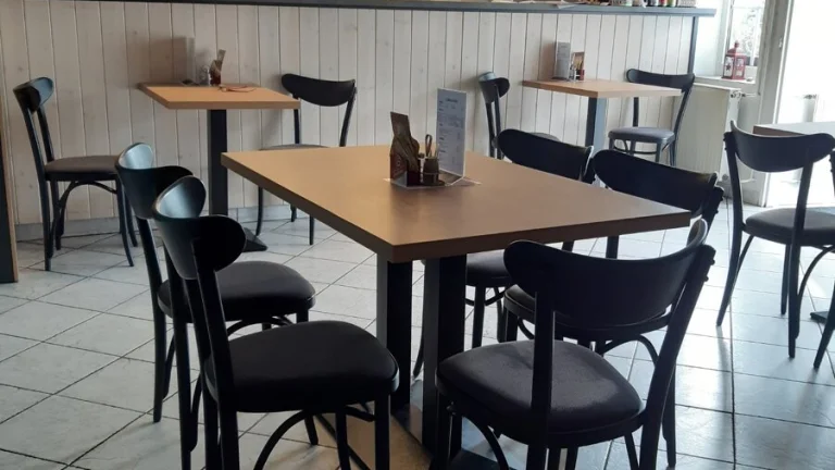 Servírka,číšník,obsluha