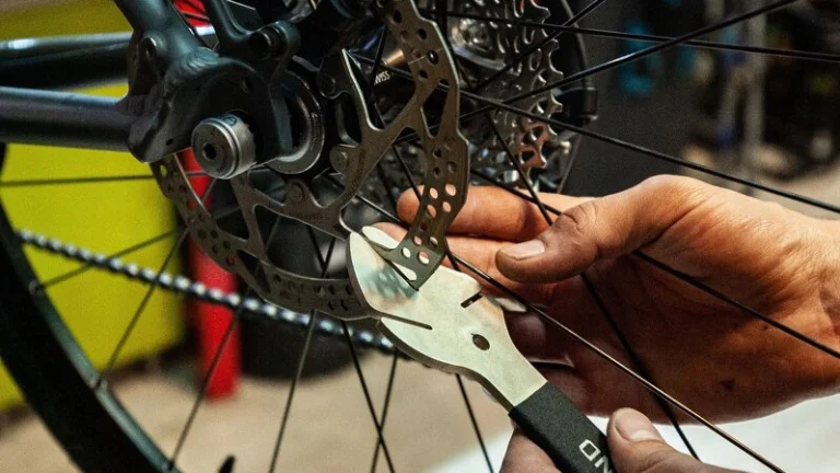 Hľadáme chlapa / chlapov na skladanie bicyklov