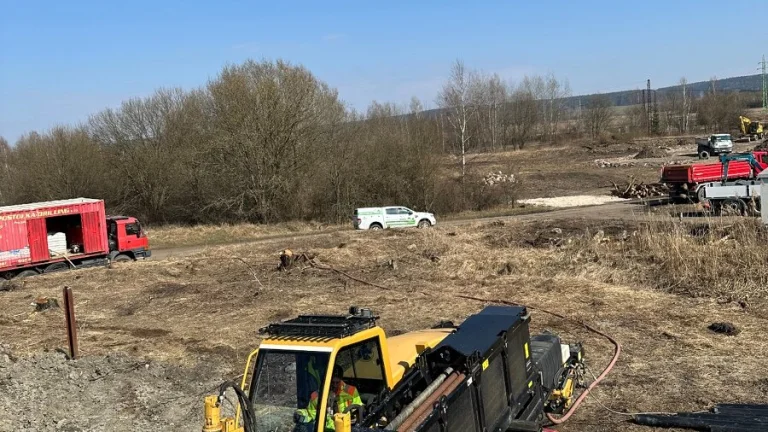 řidič-obsluha vrt.strojů ,B+E