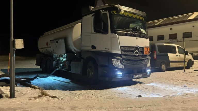 Hledáme řidiče cisterny pohonných hmot a asfaltu ADR tř.3,9