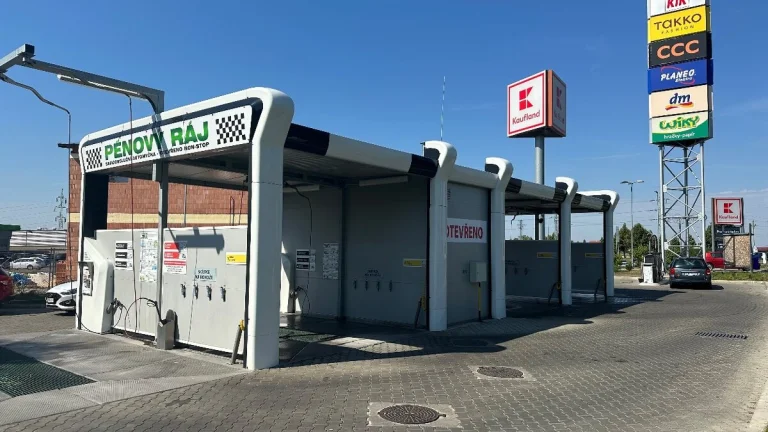 Údržba bezkontaktní automyčky Pěnový ráj