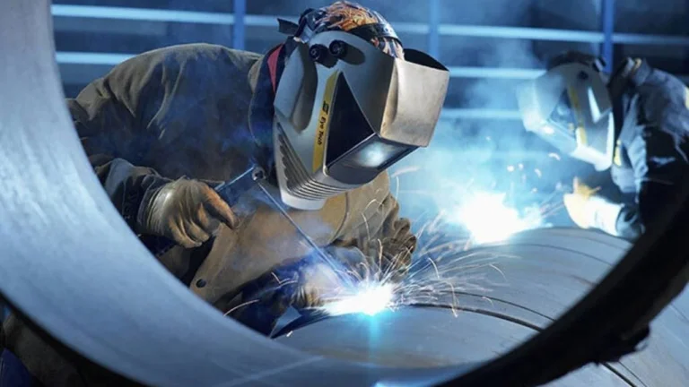 Automechanik Vysoké Mýto 1200 Eur, HPP, benefity, ubytovanie