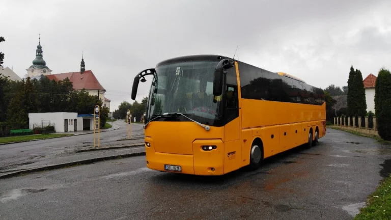 Řidič autobusu D - 200,-/hod čistého, celoročně
