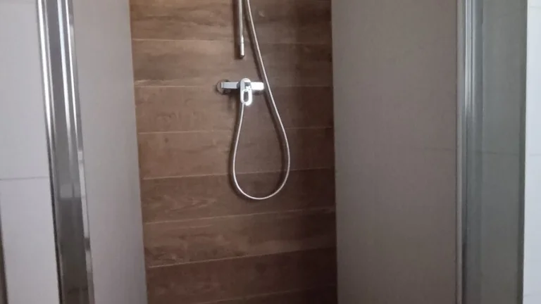 Obkladačské a stavebné práce