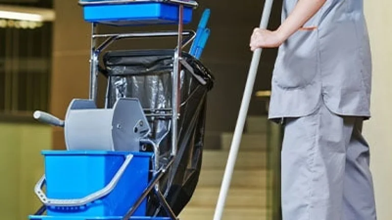 Upratovanie Košice - ponuka pre invalidných dôchodcov