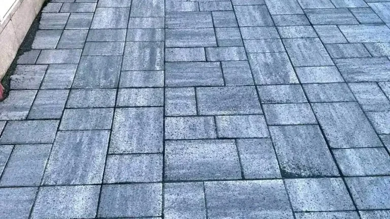 Hledám stavební práce